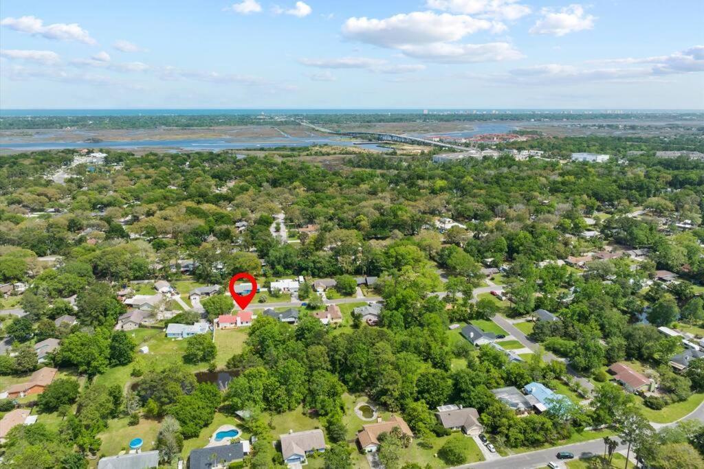 Spacious Home Near Beach, Large Yard, Game Room And Dog Friendly Jacksonville Esterno foto